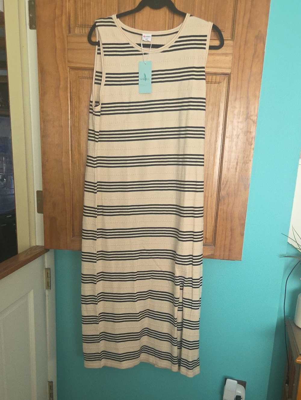 Sleeveless Striped Maxi Dress - Beige & Black